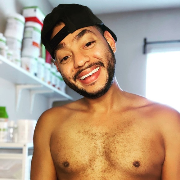 Meet your Posher, Felix - Picture 1 of 1